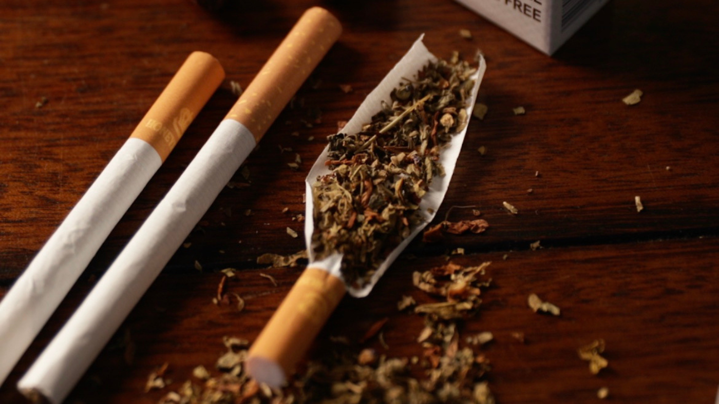 The-Benefits-Of-Smoking-Herbs-By-Honeyrose